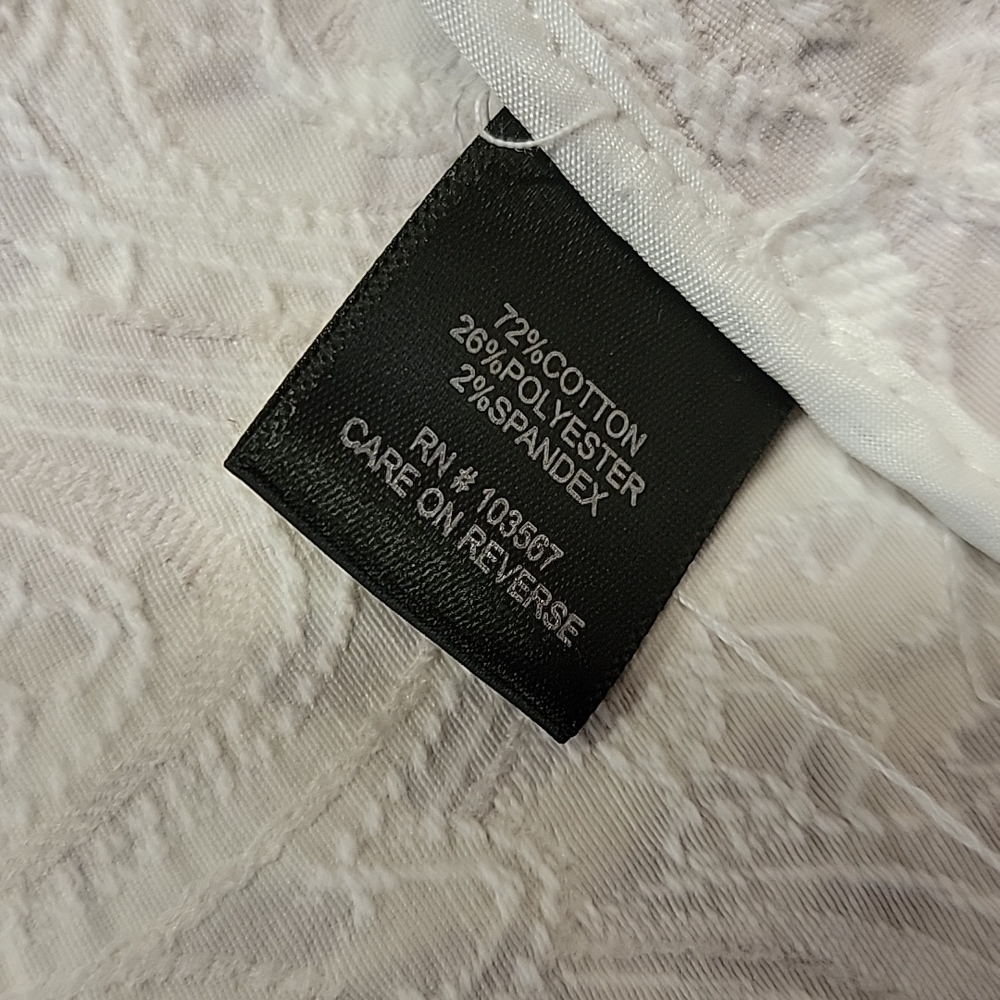 3/$15 Mahtani Embroidered Jacket - Picture 7 of 7